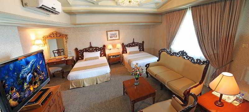 Networld Hotel Spa And Casino Pasay Eksteriør bilde