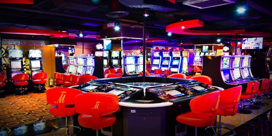 Networld Hotel Spa And Casino Pasay Eksteriør bilde