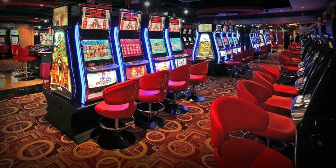 Networld Hotel Spa And Casino Pasay Eksteriør bilde